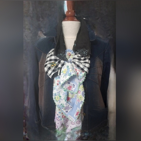 JABOT  "SPRING TIME" OOAK MOSSIE ANNA ARTISAN DESIGN NWT - Picture 2 of 10